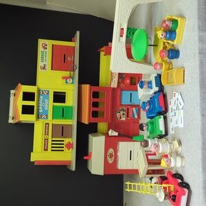 #10 Vintage Fisher Price Play Family Village, Main Street 1973, #997